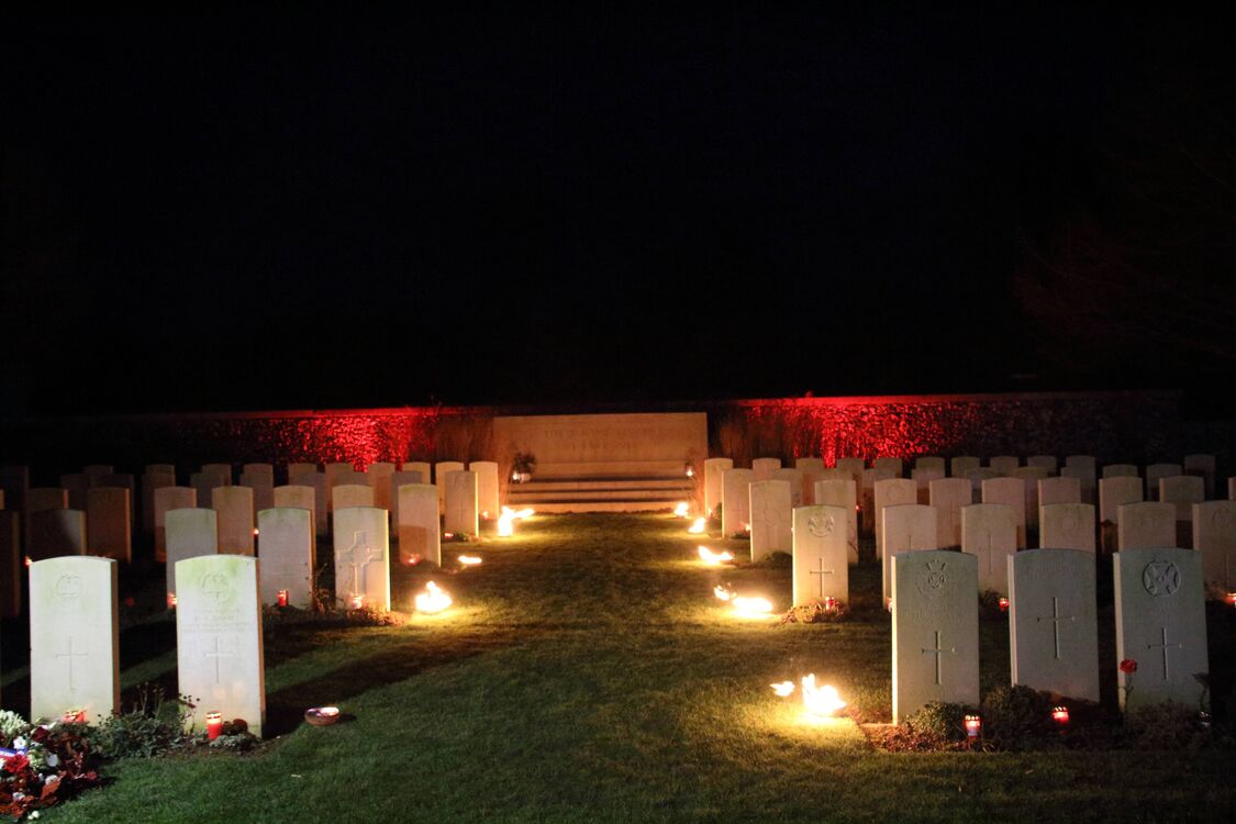 samedi 21 novembre 2020 : les feux de la mémoire au Flesquières Hill British Cemetery