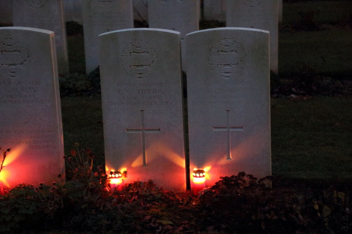 samedi 21 novembre 2020 : les feux de la mémoire au Flesquières Hill British Cemetery