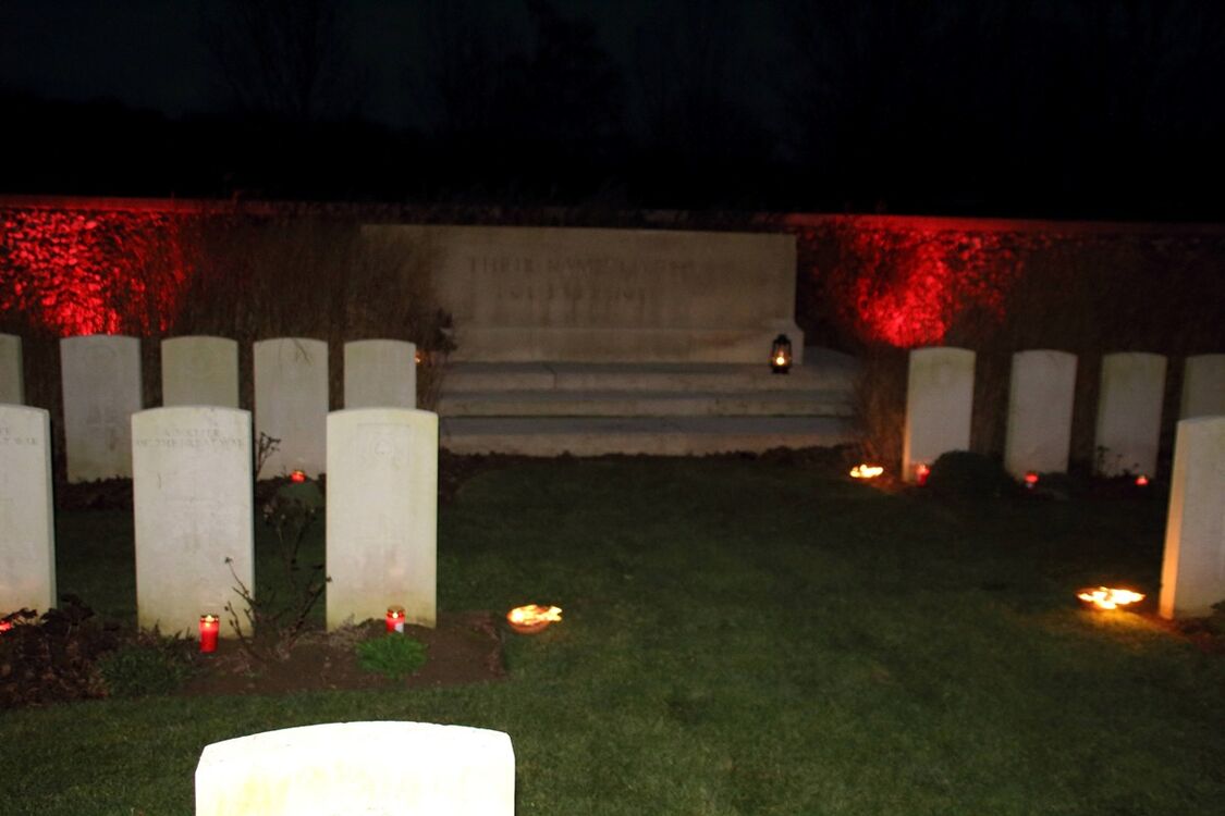 samedi 21 novembre 2020 : les feux de la mémoire au Flesquières Hill British Cemetery